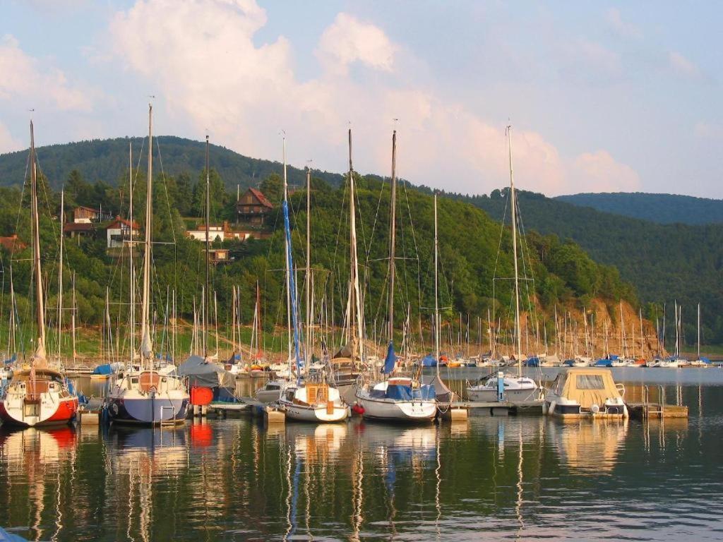 Gemutliche 93m2Fewo mit 2 Schlafzimmern und seitlichem Seeblick vom Balkon Scheid  Exterior foto