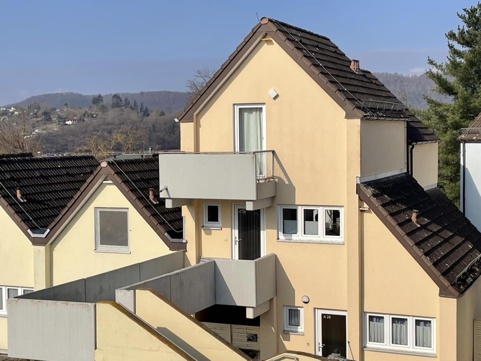 Gemutliche 93m2Fewo mit 2 Schlafzimmern und seitlichem Seeblick vom Balkon Scheid  Exterior foto